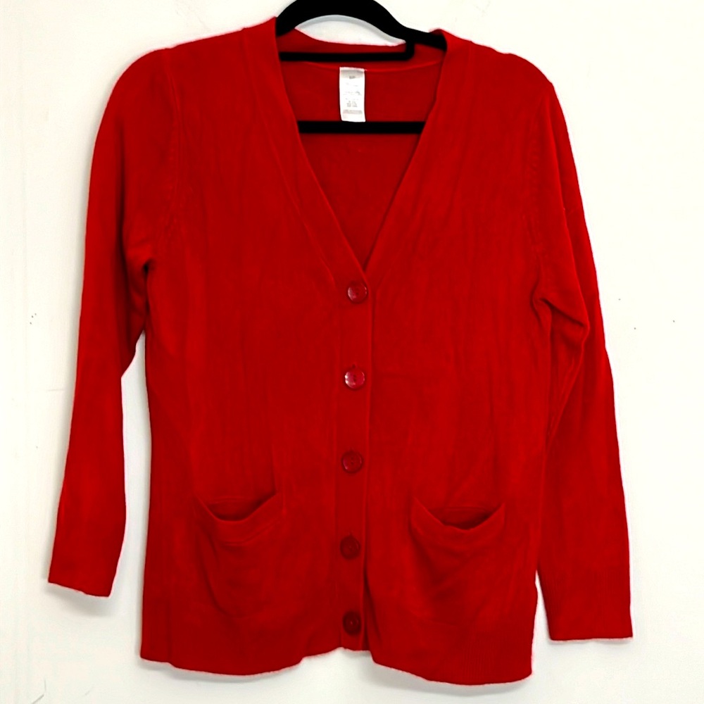 🌞 Avon red long sleeve button up v.neck knit cardigan sweater pockets women S